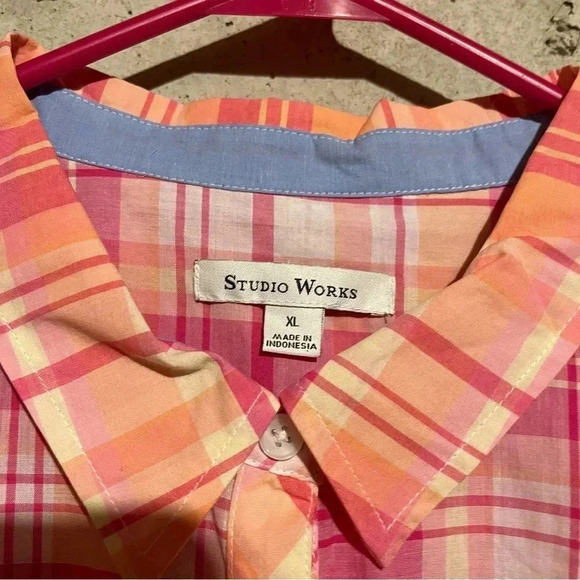 Studio Works NWT Women’s Pink Orange Coral PLAID BUTTON DOWN SHIRT BLOUSE SZ XL - Picture 5 of 9